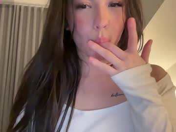 girl
        wasianbby cam image #6731259