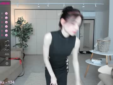 girl
        oki_dokie cam image #1825885