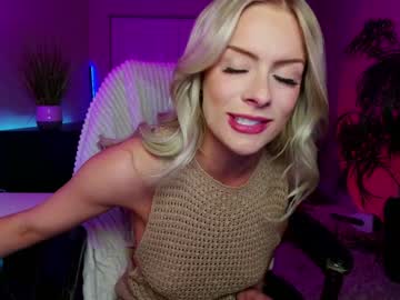 girl
        oliviaowens cam image #5914023