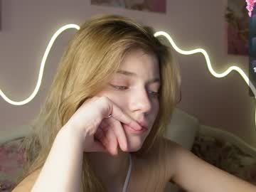 girl
        victoriabeverly cam image #5956865