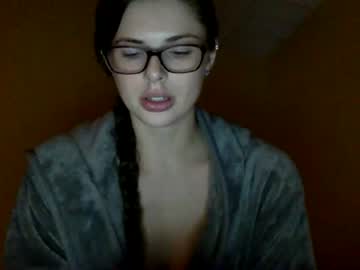 girl
        missnewbooty334 cam image #444032