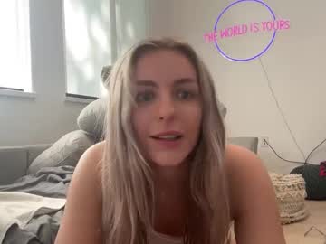 girl
        summerlovingg cam image #4271413