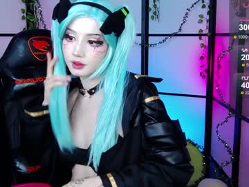 girl
        milkycute cam image #4674081