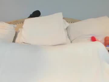 girl
        eatmygingersnapps cam image #4600525