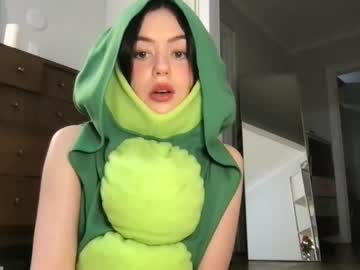 girl
        littlesugarpea cam image #3087993
