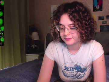 girl
        nessaa_moree cam image #1168179