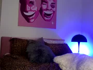 girl
        tastytilly cam image #1645064
