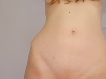 girl
        fazeyj cam image #6651972