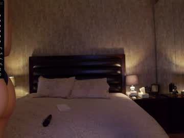 girl
        karrin cam image #1781992