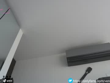 girl
        venezolanacute cam image #2085703