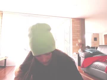 girl
        kendalltyler cam image #3681108