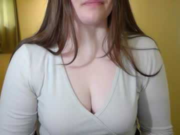 girl
        brunettebimboxo cam image #5252099