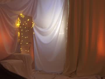 girl
        sunny_maria cam image #6484379