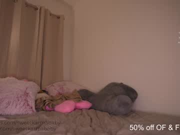 girl
        sweetkarmababy cam image #3431412
