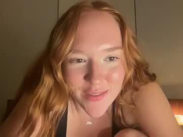 couple
        mollyelizabethhh cam image #2564607