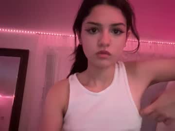 girl
        samantha1282 cam image #1711327