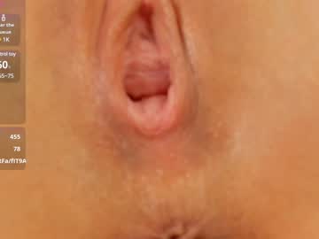 girl
        hayneiko cam image #5828576