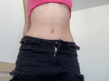 girl
        crown_of_vice01 cam image #1854322