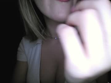 girl
        scarlettandtom cam image #1038693