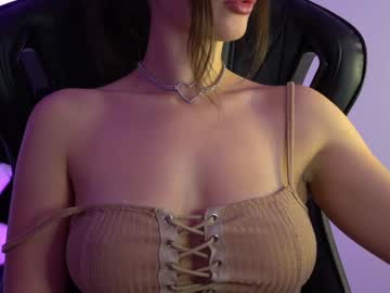 girl
        the_unknown_girl cam image #5508392