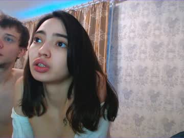 couple
        amnesiahaze001 cam image #1043400
