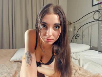 girl
        bettycatty cam image #2123857