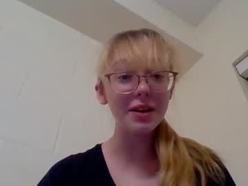 girl
        blonde_katie cam image #2893807