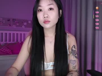 girl
        norma_blum cam image #6348378