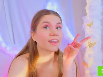 girl
        alisia_spinnet cam image #6802804