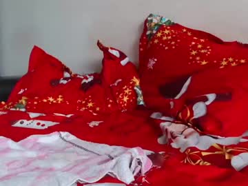 couple
        missophia cam image #1035464