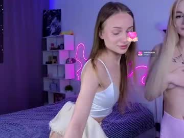 girl
        sandra_buika cam image #6776299
