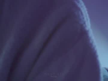 girl
        mystikei cam image #1387401