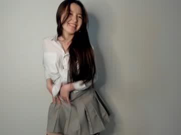 girl
        patriciahills cam image #1430784