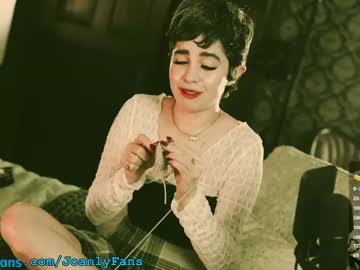 girl
        thecamwoman cam image #6698120