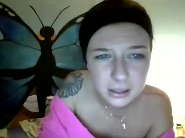 girl
        gapeach119 cam image #6019718