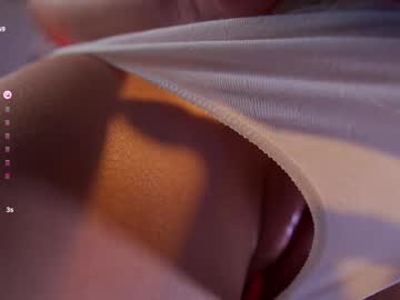 girl
        lucie_beltran cam image #6282158