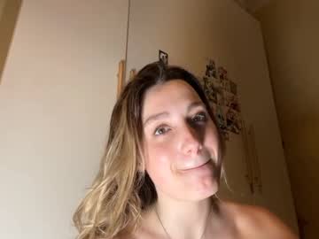 girl
        faseremx cam image #4666558