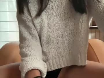 girl
        girlzzzzzzzzz cam image #1841283