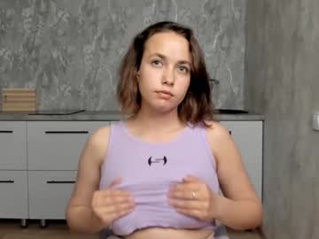 girl
        rowenaellick cam image #4194095