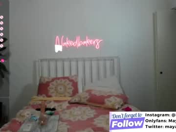 girl
        mayasings cam image #3455343