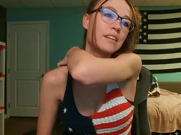 girl
        anabelleleigh cam image #6868394