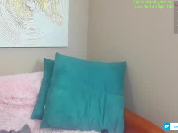 girl
        sara_alessandra cam image #764472