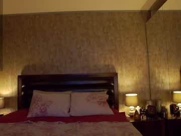 girl
        karrin cam image #4973627