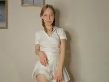 girl
        just_emmy cam image #1680837