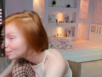 girl
        gingers_hugs cam image #3313500