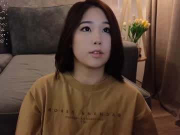 girl
        kimi_kay cam image #3369997
