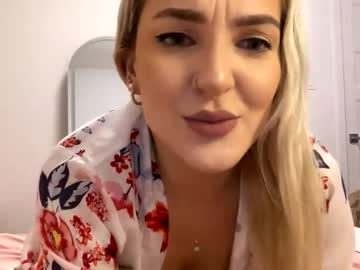 girl
        julietrosexo cam image #5133510