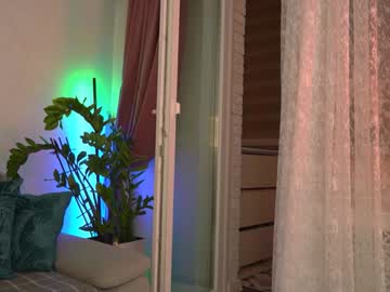 girl
        sweety_rinushka_ cam image #4708413