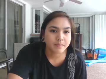 girl
        karebearxx cam image #1985132