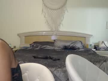 couple
        banginbrooke1 cam image #102976